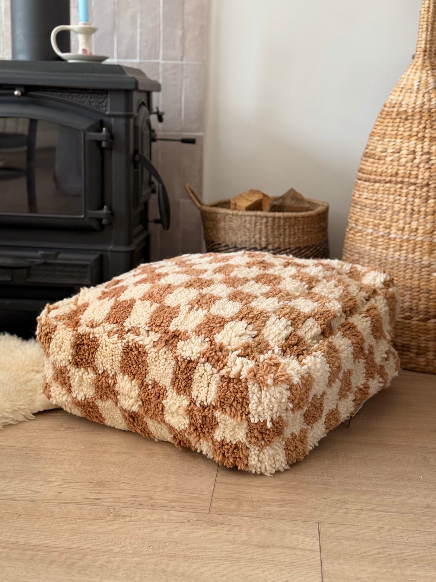 Beige Marokkaanse poef blokprint