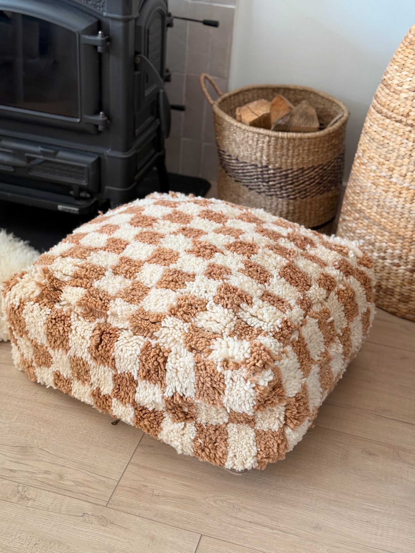 Beige Marokkaanse poef blokprint