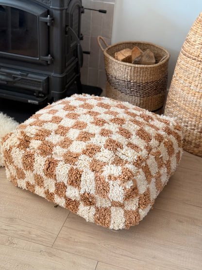 Beige Marokkaanse poef blokprint